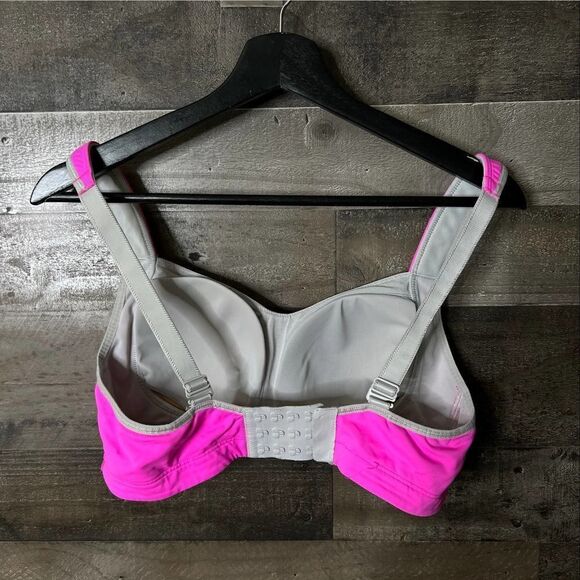 Lululemon Adjustable Bra 36C - Picture 2 of 2